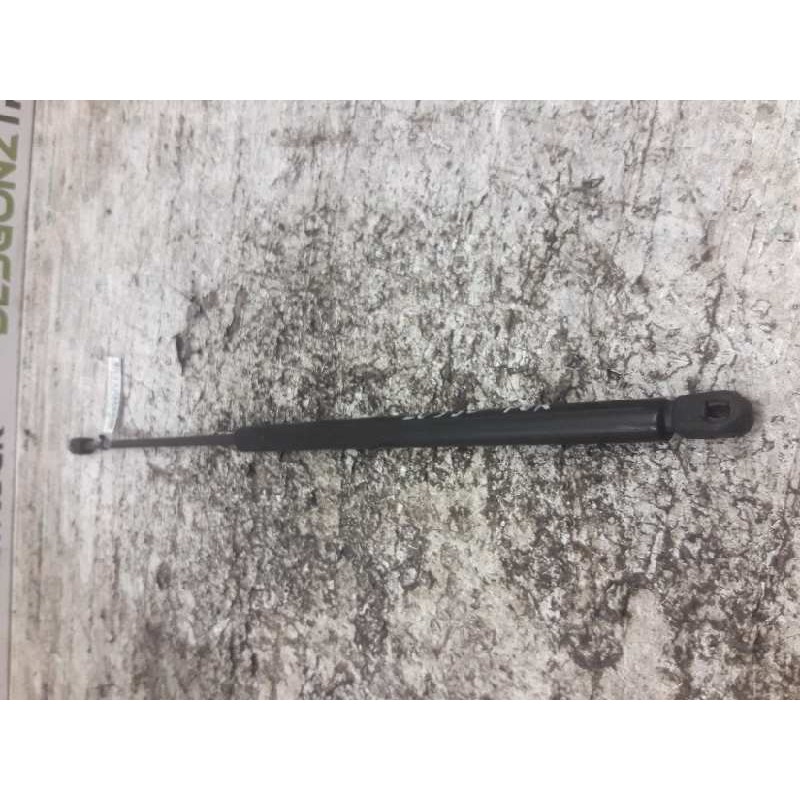 Recambio de amortiguadores maletero / porton para volkswagen new beetle (9c1/1c1) referencia OEM IAM 1C0827550A 300N 