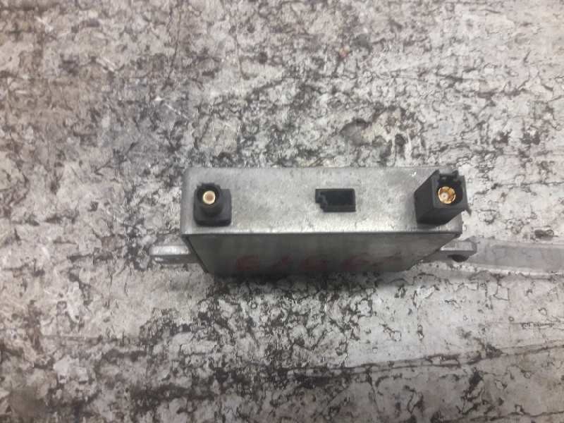 Recambio de amplificador de antena para bmw serie 3 berlina (e46) 320d referencia OEM IAM 84216907520 13399710 