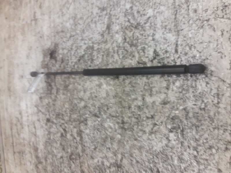 Recambio de amortiguadores maletero / porton para seat ibiza (6k) básico referencia OEM IAM 6K6827550 350N 