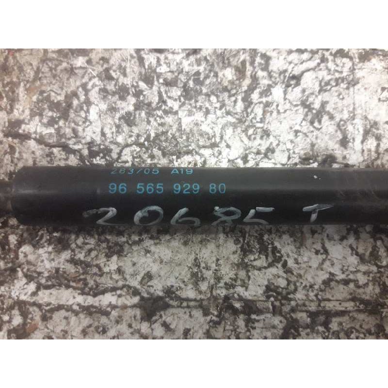 Recambio de amortiguadores maletero / porton para peugeot 407 st sport referencia OEM IAM 9656592980 470N 