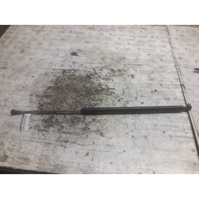 Recambio de amortiguadores maletero / porton para peugeot partner (s2) combi plus referencia OEM IAM 9625574380 670N 