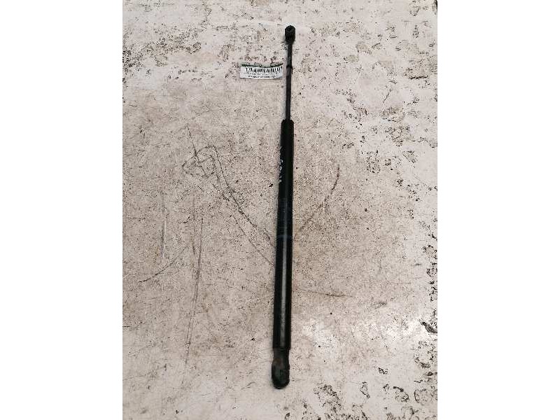 Recambio de amortiguadores maletero / porton para renault scenic ii referencia OEM IAM 8200377199 625N 