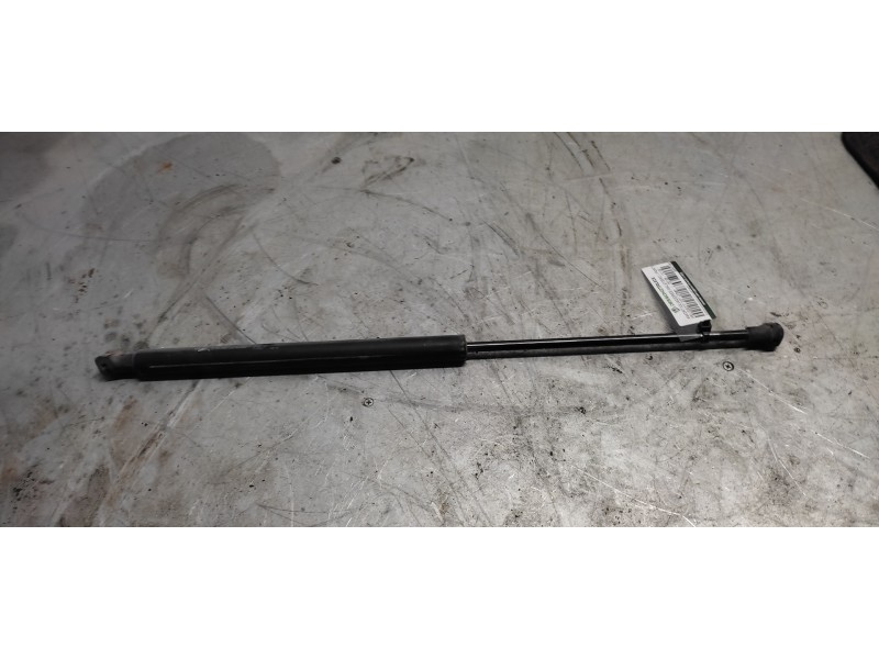 Recambio de amortiguadores maletero / porton para peugeot 207 urban referencia OEM IAM 9650780480 330N 