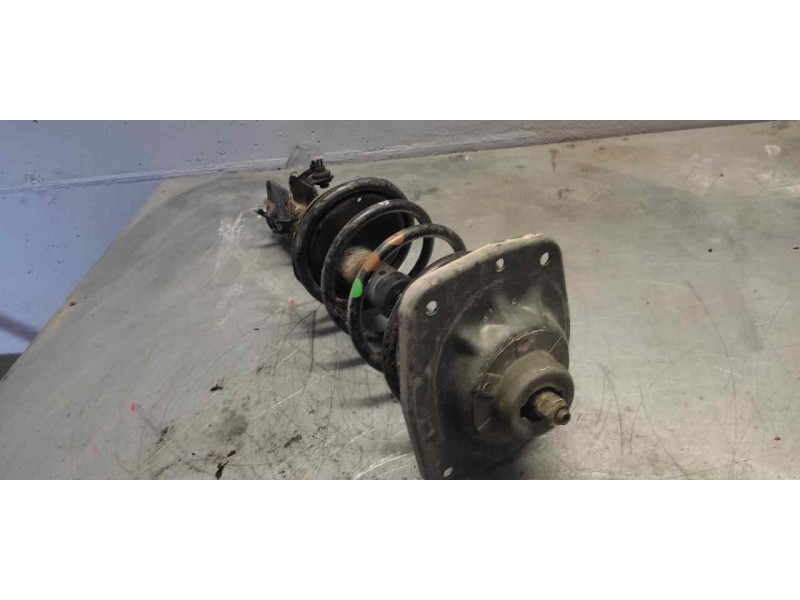 Recambio de amortiguador delantero izquierdo para peugeot expert kasten standard básico referencia OEM IAM 824904553846  