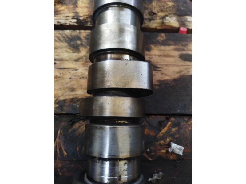 Recambio de arbol de levas para renault magnum ab 2005 12.8 diesel referencia OEM IAM 20757636  