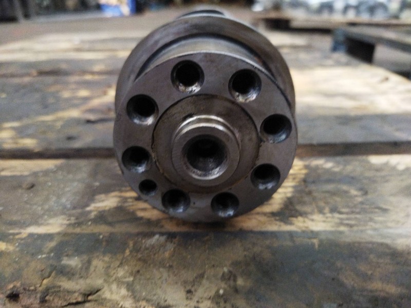 Recambio de arbol de levas para renault magnum ab 2005 12.8 diesel referencia OEM IAM 20757636  