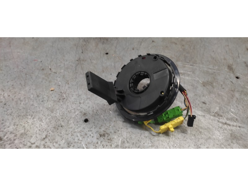 Recambio de anillo airbag para mercedes-benz clase e (w211) berlina 3.2 cdi cat referencia OEM IAM A0004640518  