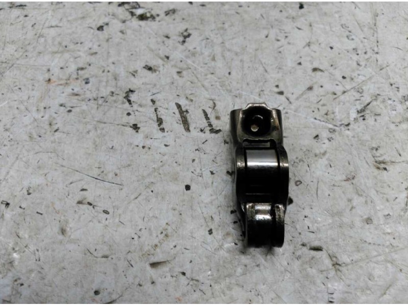 Recambio de balancin para peugeot 207 urban referencia OEM IAM   