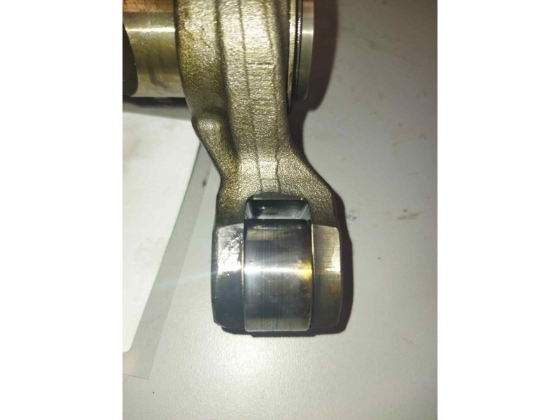 Recambio de balancin para man tgx 18.xxx fg / 4x2 bl xl referencia OEM IAM 51042016195 51042016196 51042035065