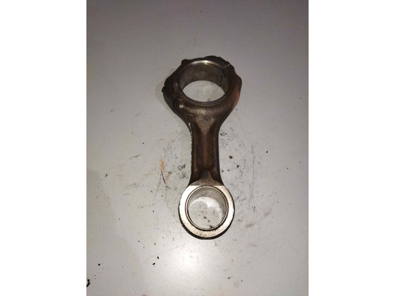 Recambio de biela para iveco stralis (as) fsa t / fp lt 4x2 gran espacio referencia OEM IAM 504028545  