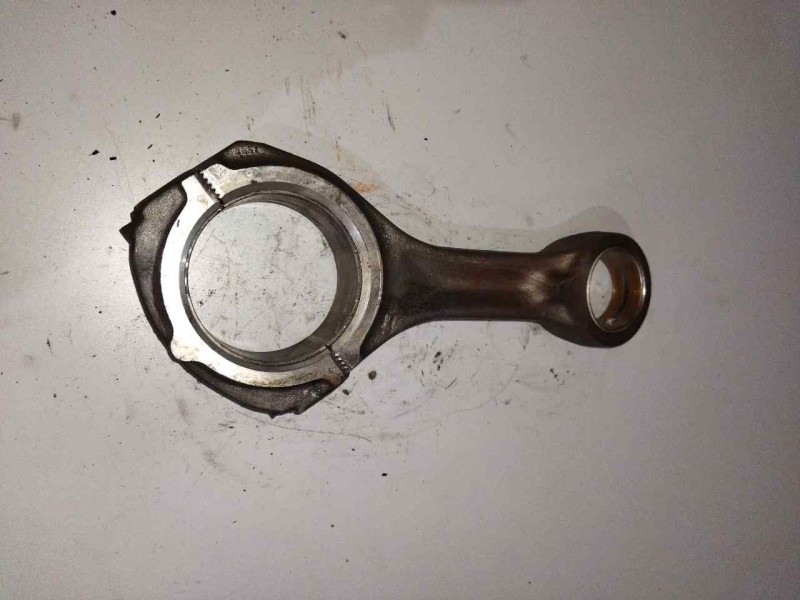 Recambio de biela para iveco stralis (as) fsa t / fp lt 4x2 gran espacio referencia OEM IAM 504028545  