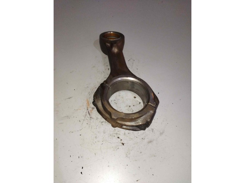 Recambio de biela para iveco stralis (as) fsa t / fp lt 4x2 gran espacio referencia OEM IAM 504028545  