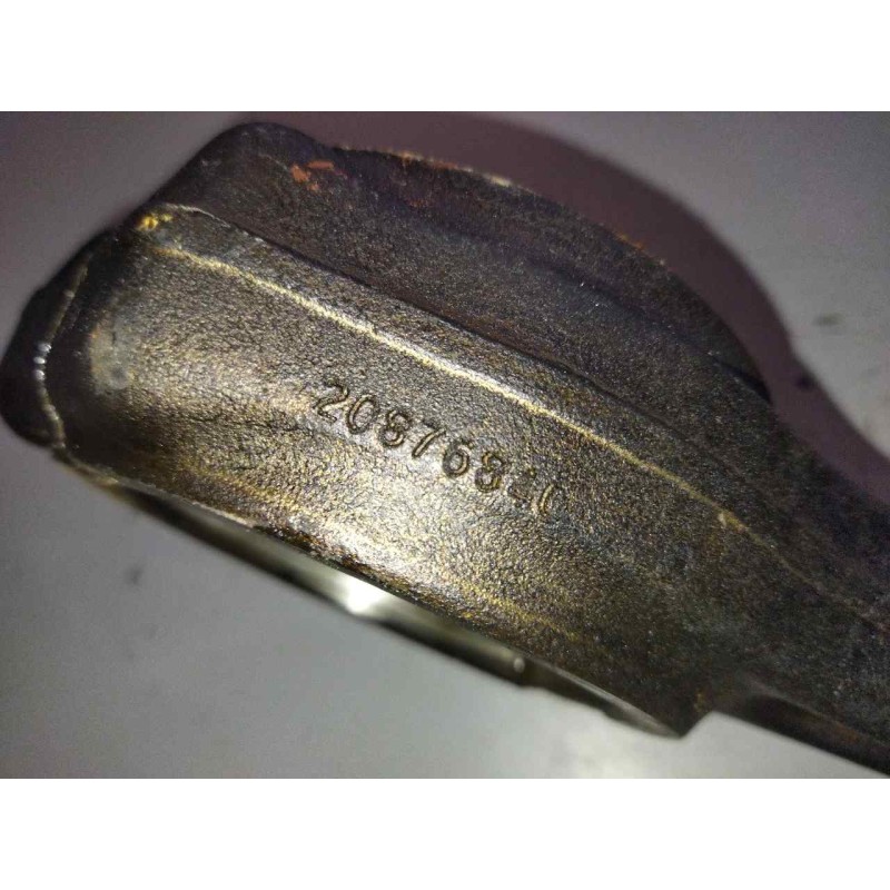 Recambio de biela para volvo fh xxx fg 4x2 low corto referencia OEM IAM 20876840 20562853 