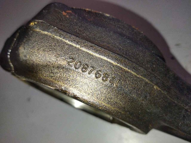 Recambio de biela para volvo fh xxx fg 4x2 low corto referencia OEM IAM 20876840 20562853 