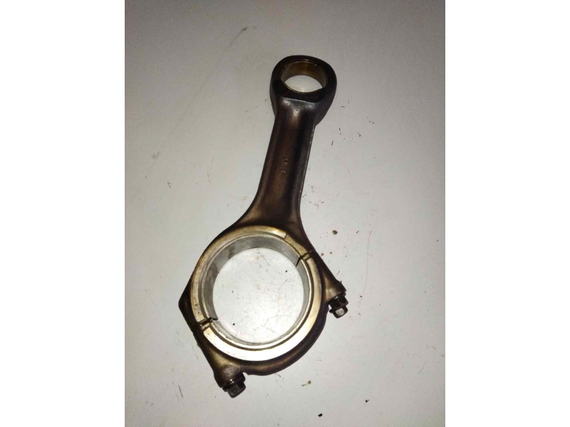 Recambio de biela para volvo fh xxx fg 4x2 low corto referencia OEM IAM 20876840 20562853 