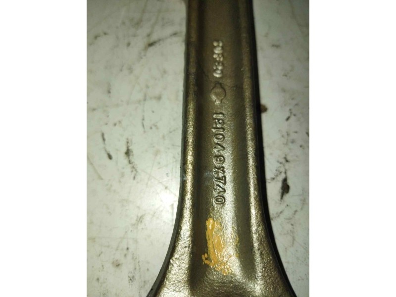 Recambio de biela para nissan trucks atleon atleon 150.21 referencia OEM IAM 121049X740  