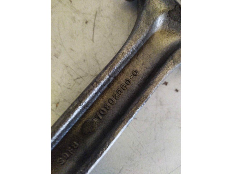 Recambio de biela para nissan trucks l35.09 ... referencia OEM IAM 70802080-0  