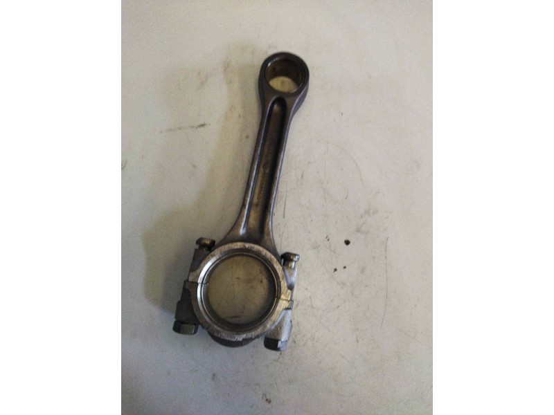 Recambio de biela para nissan trucks l35.09 ... referencia OEM IAM 70802080-0  