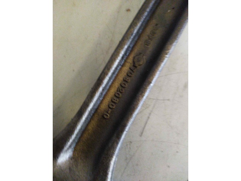 Recambio de biela para nissan trucks l35.09 ... referencia OEM IAM 70802080-0  