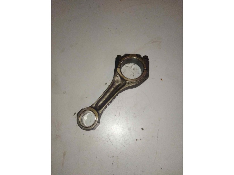 Recambio de biela para iveco eurocargo 5.9 diesel referencia OEM IAM 98461753  
