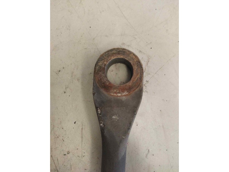 Recambio de barra torsion para daf serie cf85.xxx ab06 12.9 diesel referencia OEM IAM 1369216  