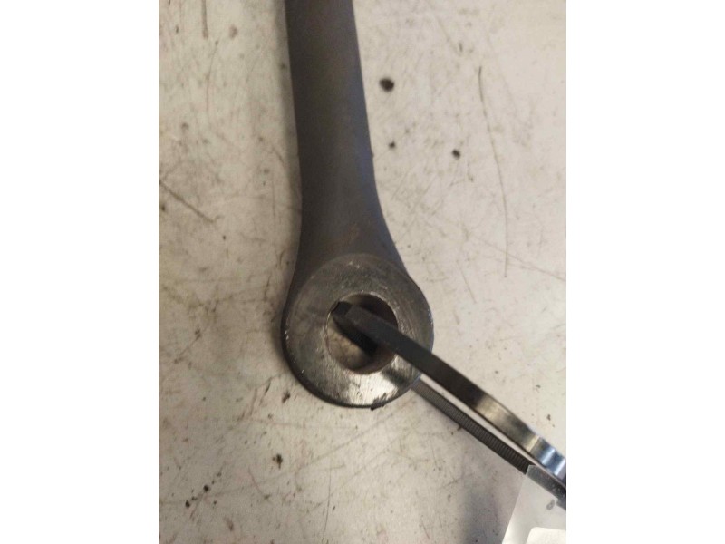 Recambio de barra torsion para daf serie cf85.xxx ab06 12.9 diesel referencia OEM IAM 1369216  