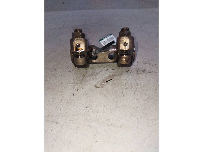 Recambio de balancin para man tgx 18.xxx fg / 4x2 bl xl referencia OEM IAM 51042016195 51042016196 