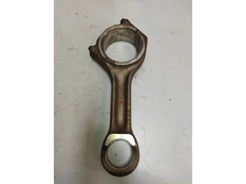Recambio de biela para volvo fh xxx fg 4x2 low corto referencia OEM IAM 20876840  