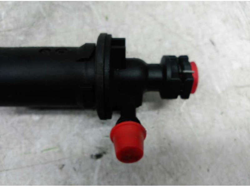Recambio de bomba embrague para nissan primastar (x83) caja cerrada batalla corta 2,7t referencia OEM IAM 8200031239 9116562 