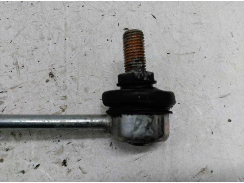 Recambio de bieleta estabilizadora delantera izquierda para opel corsa c club referencia OEM IAM   