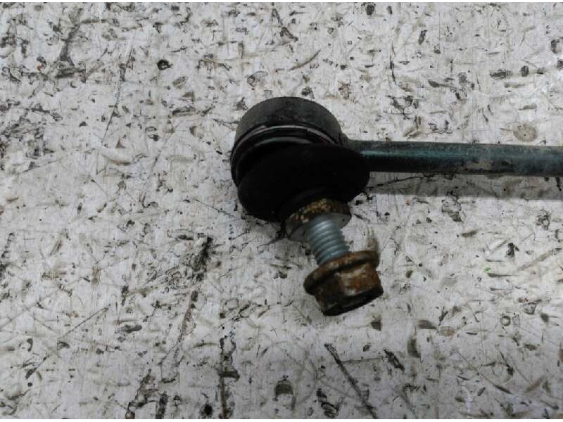 Recambio de bieleta estabilizadora delantera izquierda para bmw serie 3 berlina (e46) 320d referencia OEM IAM   