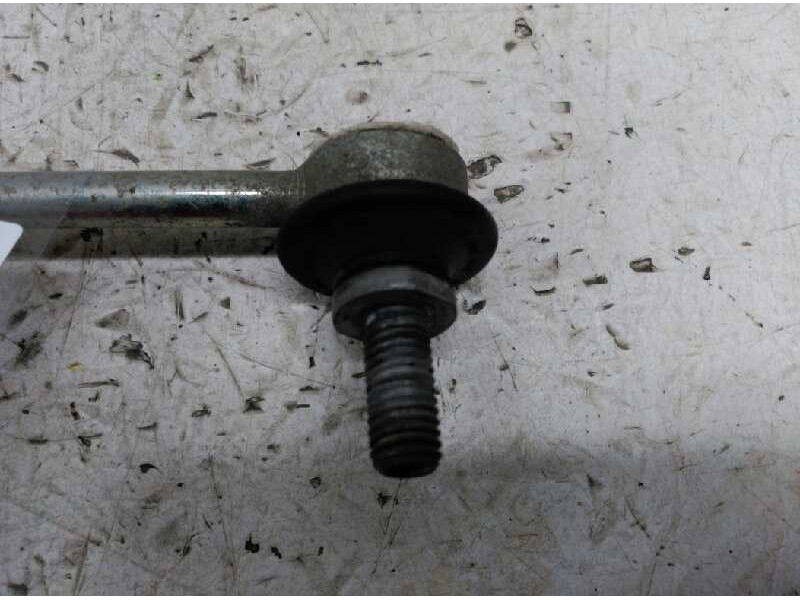 Recambio de bieleta estabilizadora delantera derecha para ford focus berlina (cap) ghia referencia OEM IAM   