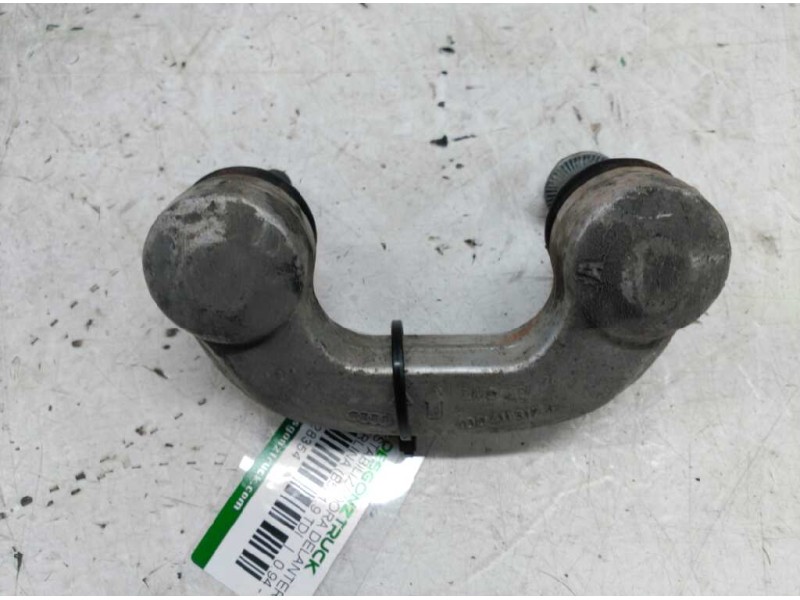 Recambio de bieleta estabilizadora delantera izquierda para audi a4 berlina (b5) 1.9 tdi referencia OEM IAM   