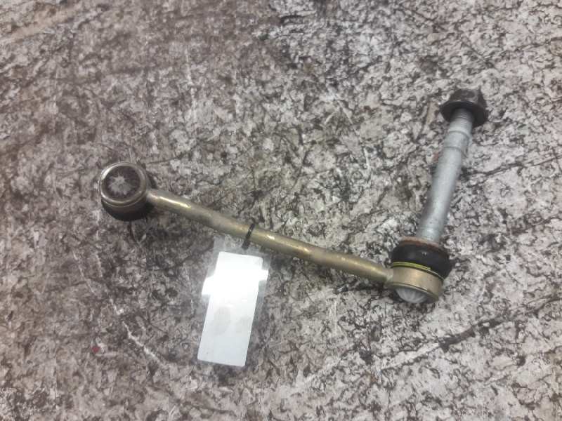 Recambio de bieleta estabilizadora delantera izquierda para peugeot 407 st sport referencia OEM IAM   