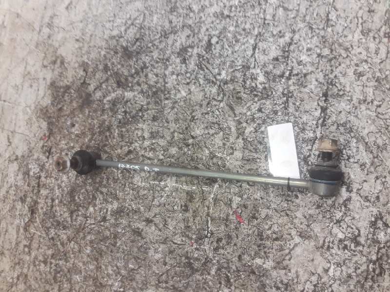 Recambio de bieleta estabilizadora delantera izquierda para volkswagen caddy ka/kb (2k) furg. referencia OEM IAM 1K0411315J  