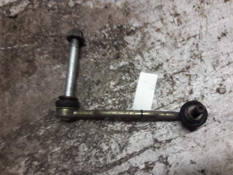 Recambio de bieleta estabilizadora delantera izquierda para peugeot 407 st sport referencia OEM IAM   