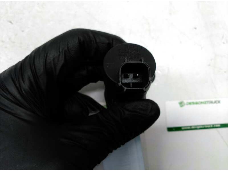 Recambio de bomba limpia para volvo s60 berlina 2.4 d referencia OEM IAM   