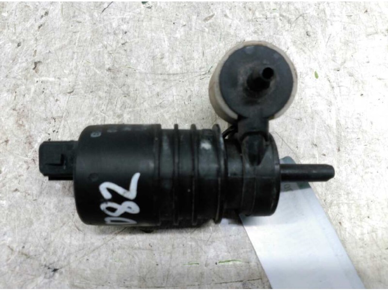 Recambio de bomba limpia para opel zafira a blue line referencia OEM IAM 1108656  