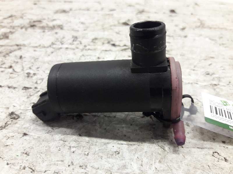 Recambio de bomba limpia para ford mondeo berlina (gd) ambiente referencia OEM IAM 93BB17K624BA  