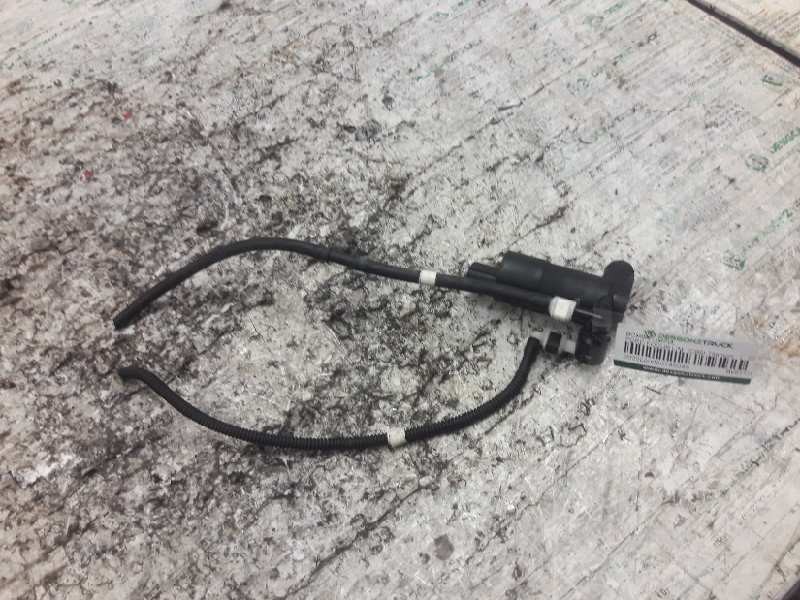 Recambio de bomba limpia para ford focus lim. (cb8) titanium referencia OEM IAM BV6117K624BA  