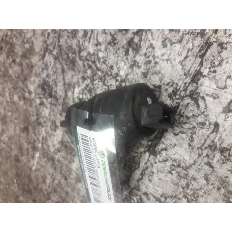 Recambio de bomba limpia para renault rapid/express (f40) 1.4 familiar (f402/40m) referencia OEM IAM  2 PINS 