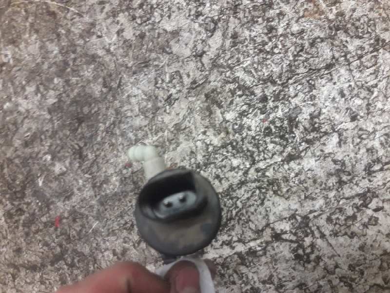 Recambio de bomba limpia para volkswagen golf iv berlina (1j1) soul referencia OEM IAM 3130670001 2 PINS 