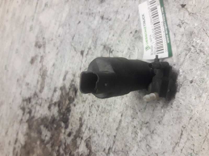 Recambio de bomba limpia para renault laguna ii grandtour (kg0) dynamique referencia OEM IAM 9632984980 8200194414 2 PINS