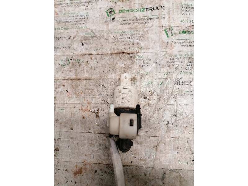 Recambio de bomba limpia para citroën c4 lim. seduction referencia OEM IAM 9632984980 2 PINS 