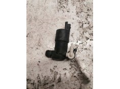 Recambio de bomba limpia para peugeot 207 rc referencia OEM IAM 9641553880 2 PINS  2