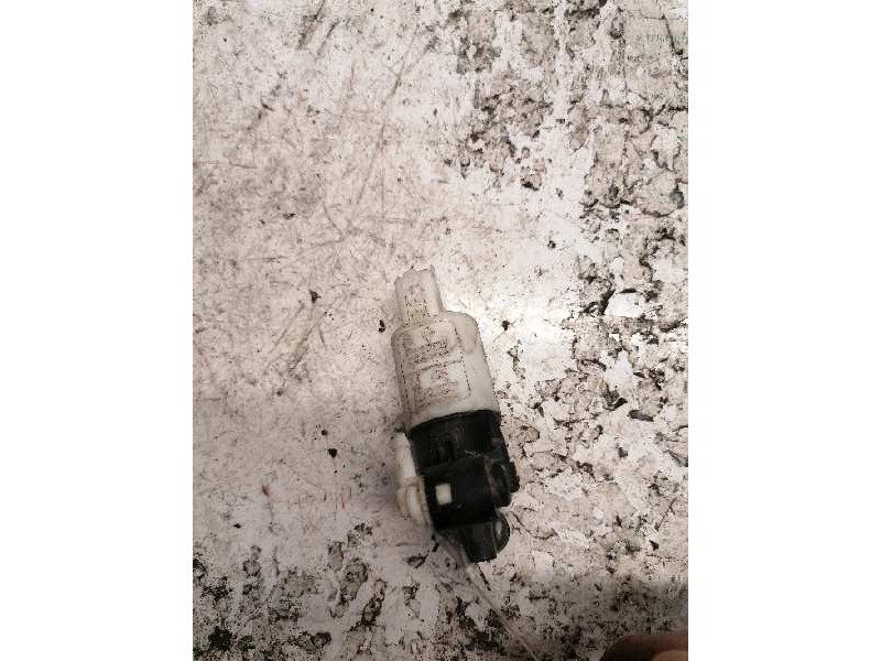 Recambio de bomba limpia para citroën c4 coupe collection referencia OEM IAM 9641553880 2 PINS 