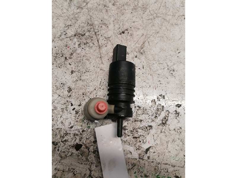 Recambio de bomba limpia para audi a3 (8p) referencia OEM IAM   2 PINS