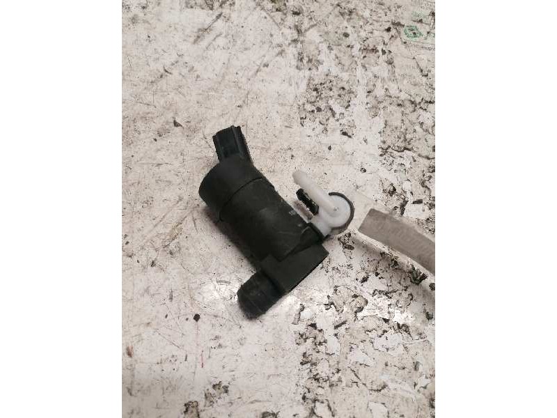 Recambio de bomba limpia para ford focus berlina (cap) ambiente (d) referencia OEM IAM 1S7117K624FE 2 PINS 