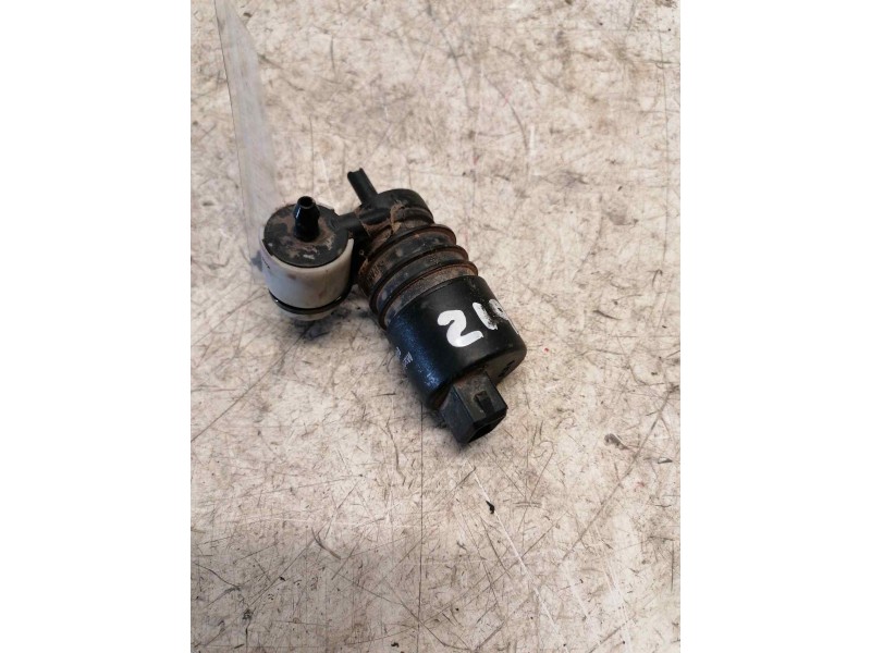 Recambio de bomba limpia para ssangyong kyron 200 xdi limited referencia OEM IAM   2 PINS