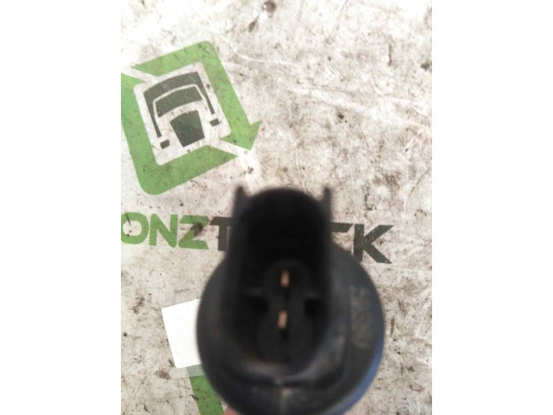 Recambio de bomba limpia para renault serie t fg 4x2 cabina high-sleeper referencia OEM IAM   